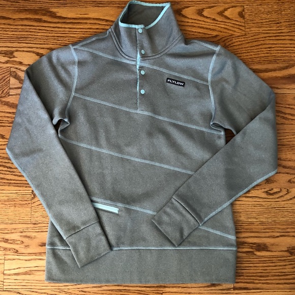 Women’s Flylow 1/4 snap pullover- size large- gray- perfect condition - Picture 2 of 6